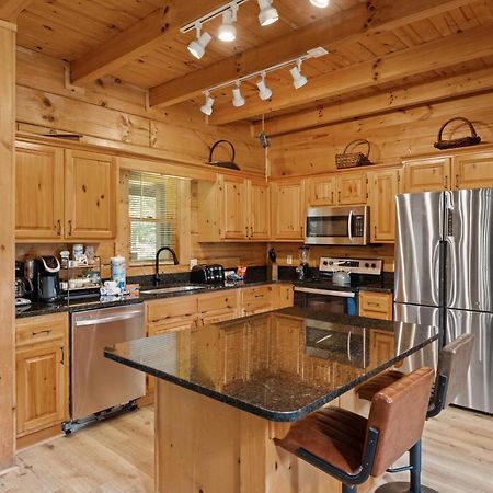 Mountain View 5 Bdrm Gatlinburg Cabin Near Downtown Arts ภายนอก รูปภาพ