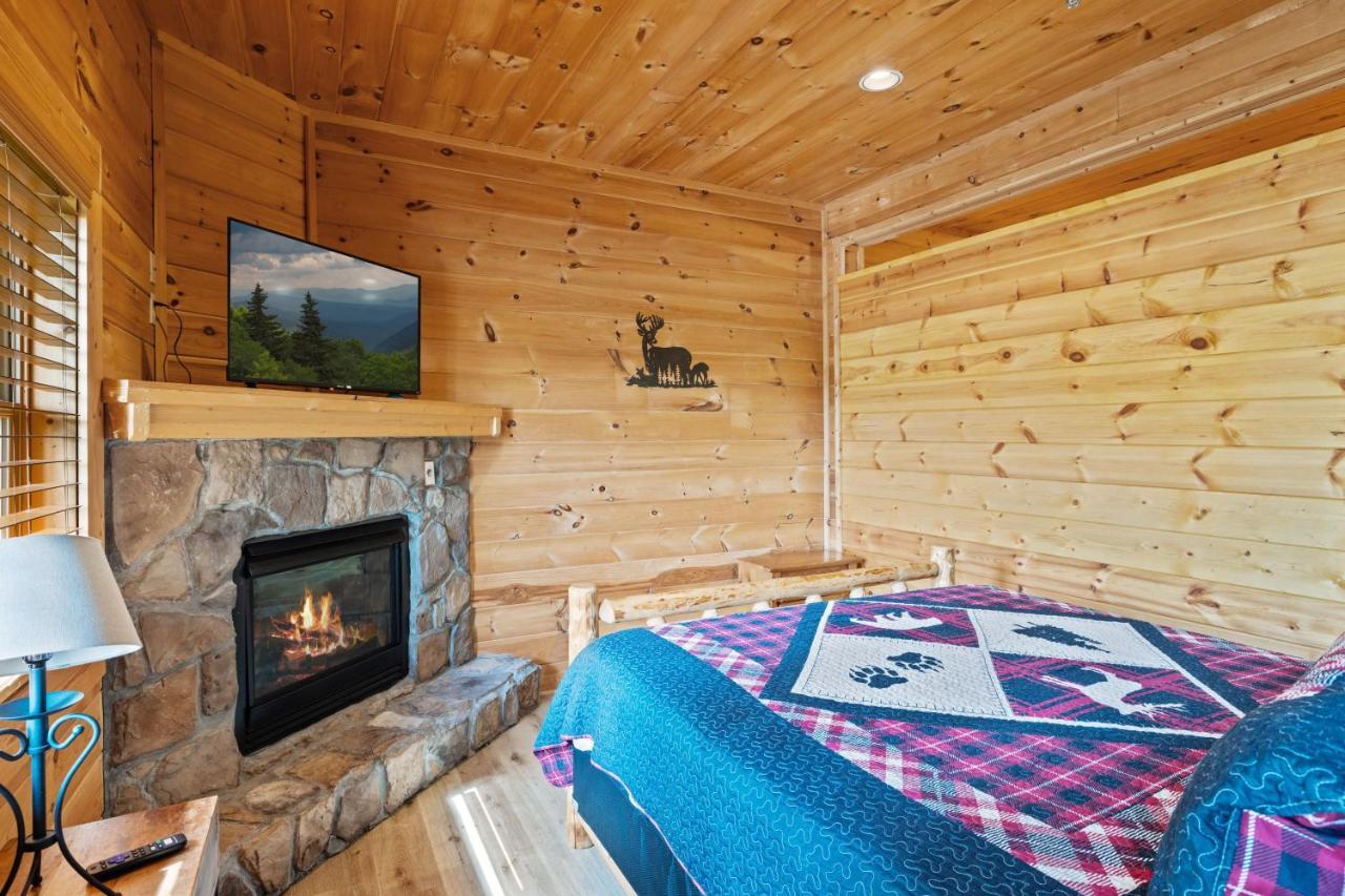 Mountain View 5 Bdrm Gatlinburg Cabin Near Downtown Arts ภายนอก รูปภาพ